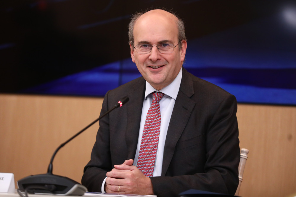 Κωστής Χατζηδάκης από Γερμανία: Η Ελλάδα από «μαύρο πρόβατο» έχει αναδειχθεί σε παράδειγμα επιτυχίας