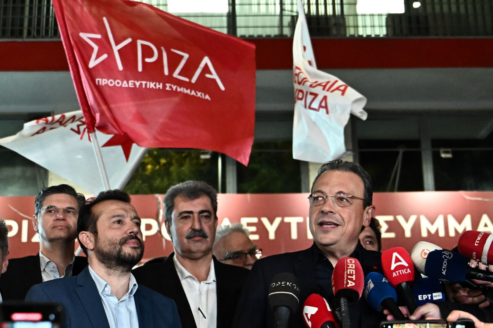 Στριμωγμένος ο Φάμελλος: ο Πολάκης, ο Παππάς και η στάση του Τσίπρα