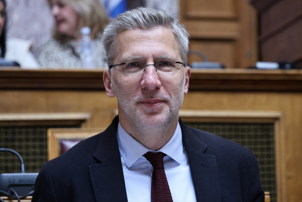 Αιχμηρός Άκης Σκέρτσος κατά Ινστιτούτου Αλέξη Τσίπρα: Λέει πολλά χωρίς να λέει τίποτα