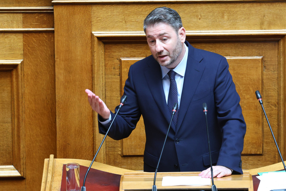 Ο Ανδρουλάκης σε πολιτική άμυνα - Από τα «ηθικά πλεονεκτήματα» στα ενοίκια του Δημοσίου