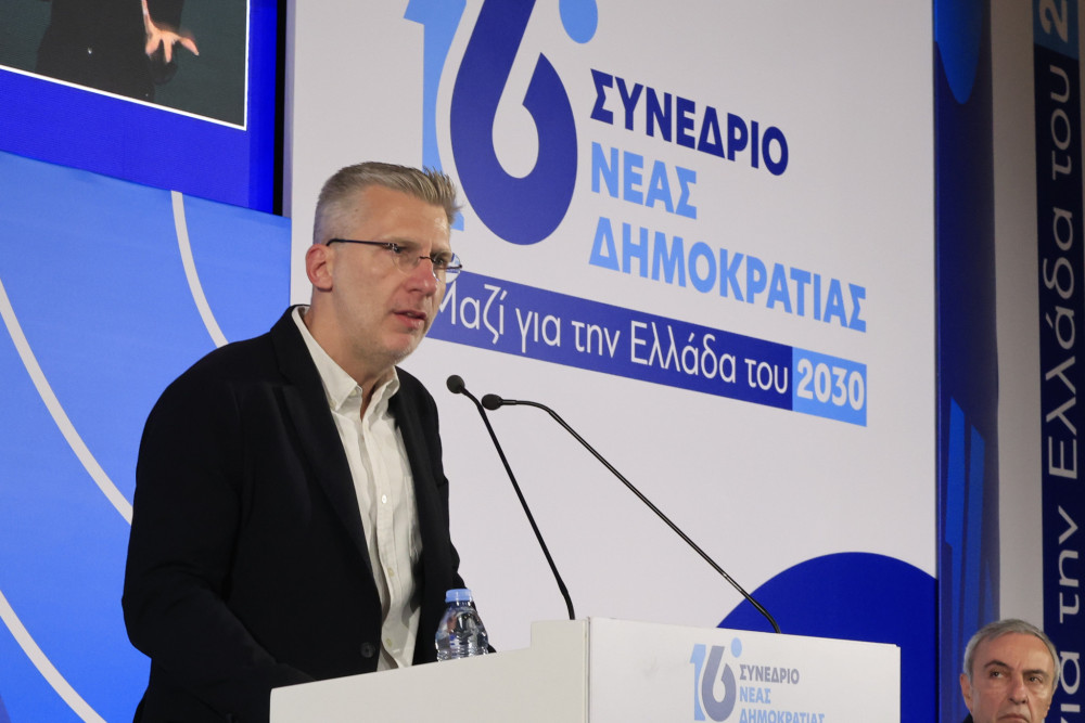 Άκης Σκέρτσος στο Συνέδριο της ΝΔ: «Είμαστε η παράταξη που ενώνει την Ελλάδα και τους Έλληνες»