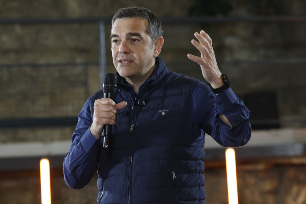 Τσίπρας: όταν το όνομα είναι έτοιμο αλλά το αφήγημα παίζει… καθυστέρηση