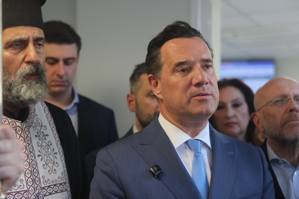 Επίσκεψη Άδωνι Γεωργιάδη στο νοσοκομείο «Γεννηματάς»: Υπερήφανος για όσα έχουμε πετύχει