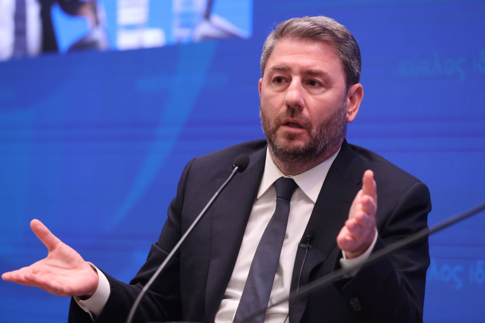 Ξέφυγε ο Ανδρουλάκης: διαρροές από κλειστή συνεδρίαση και ειρωνικά σχόλια για τις αντιδράσεις