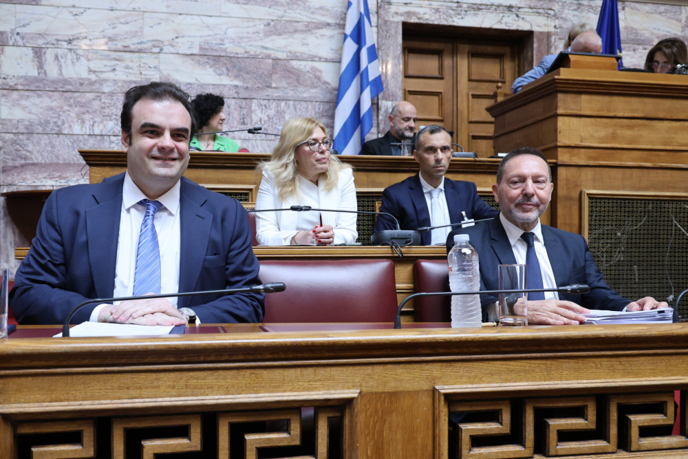 Κυριάκος Πιερρακάκης: Ο Γιάννης Στουρνάρας υπερασπίστηκε δύσκολες θέσεις ακόμη και με πολιτικό κόστος