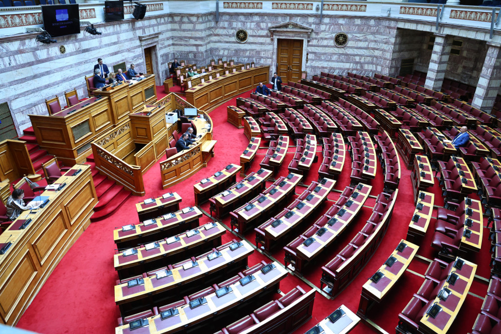 Νέοι σχηματισμοί και παλιά αδιέξοδα: πώς διαμορφώνεται η πολιτική σκακιέρα στον δρόμο προς τις εθνικές εκλογές