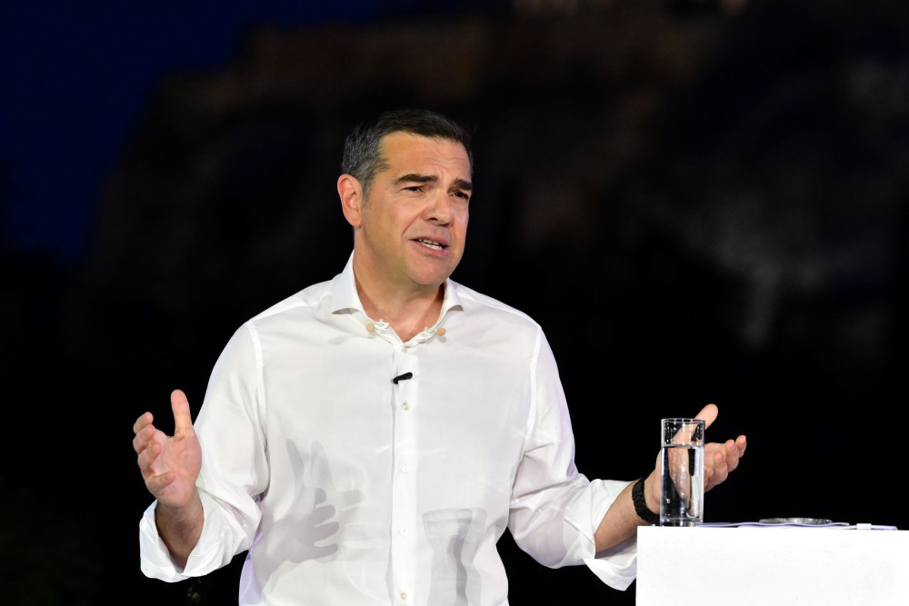 Ο διεθνής Τύπος για την επιστροφή του «αριστερού πολιτικού ταραξία»