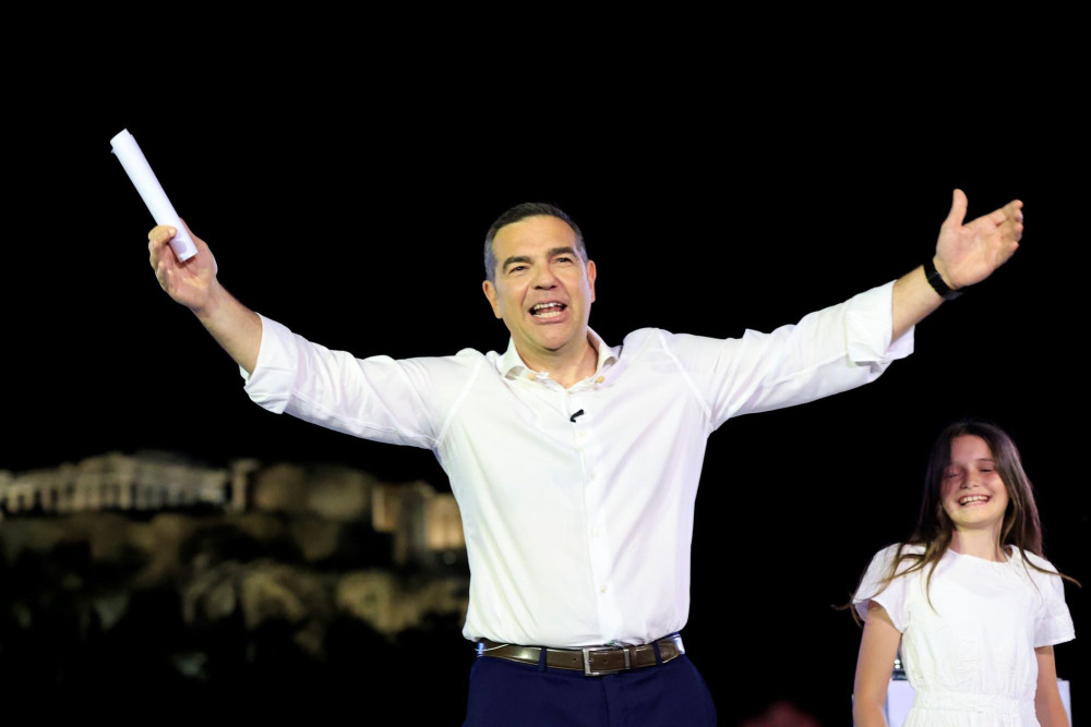 Η επιστροφή Τσίπρα μυρίζει ναφθαλίνη: Εμπρός προς τα… πίσω