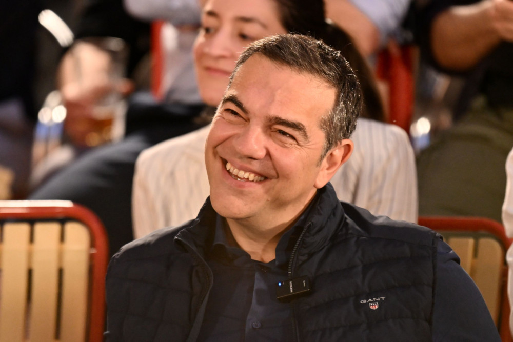 O Τσίπρας ως «stalker» της… Ιστορίας