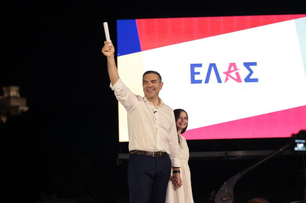 ΕΛΑΣ, ΕΛΑΣ κι Αλέξης βασιλιάς: πιάσ’ τ’ αυγό και κούρεψ’ το