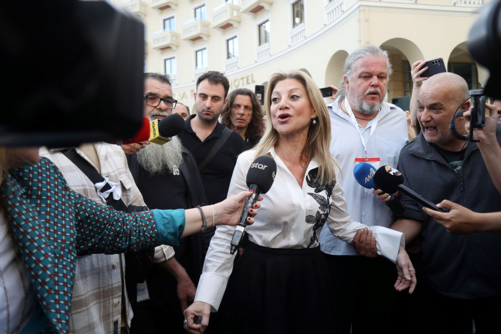 Χάρης Κατσιβαρδάς στο «Μανιφέστο»: Νεωστί πολιτικοί ταγοί και οψίδοξοι επαναστάτες