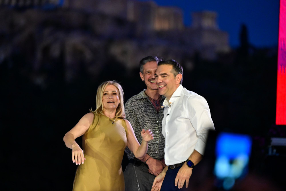 Από το «θα σας φάμε» του 2023 στους 29 που… συνιστούν Τσίπρα: οι «καλλιτέχνες» και η πολιτική
