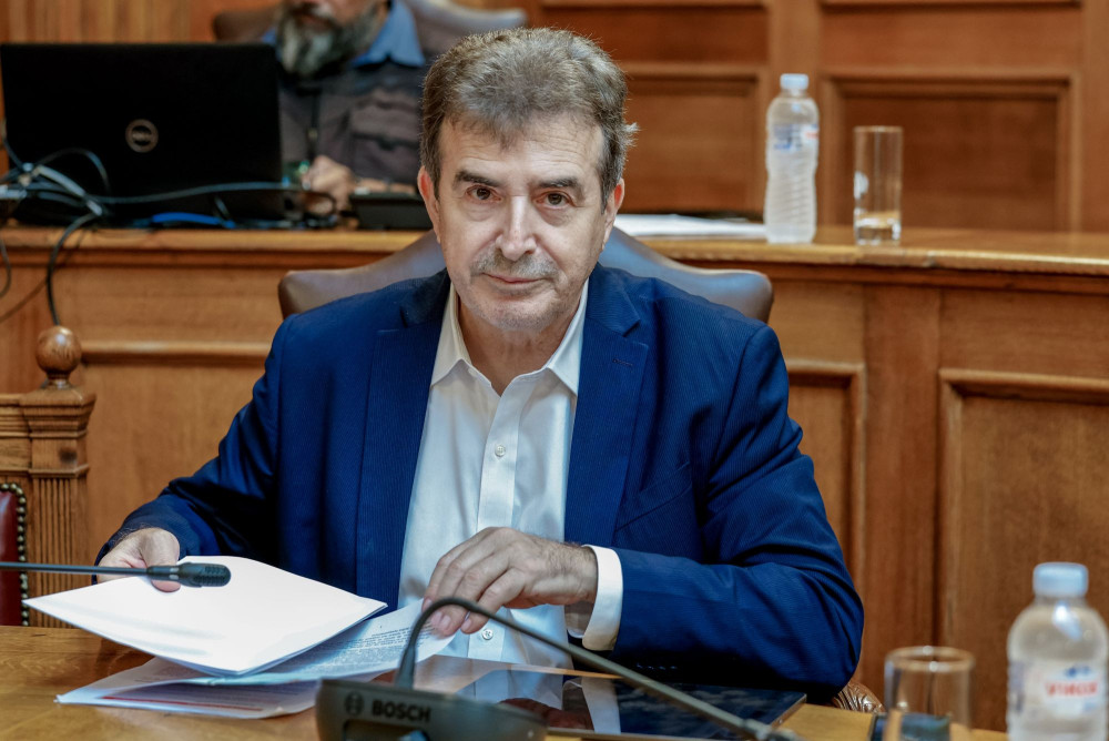 Μιχάλης Χρυσοχοΐδης για παραβατικότητα ανηλίκων: Αυστηρή τιμωρία στους γονείς, όχι στα παιδιά (video)