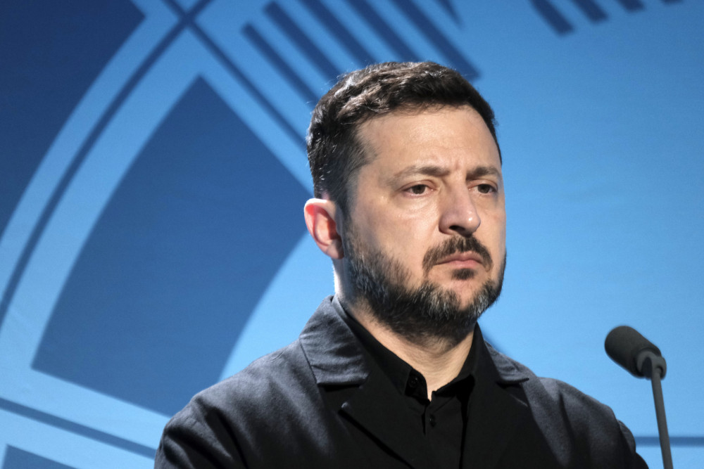 Σύνοδος G7: ο Ζελένσκι προσφέρθηκε να συναντηθεί με τον Πούτιν