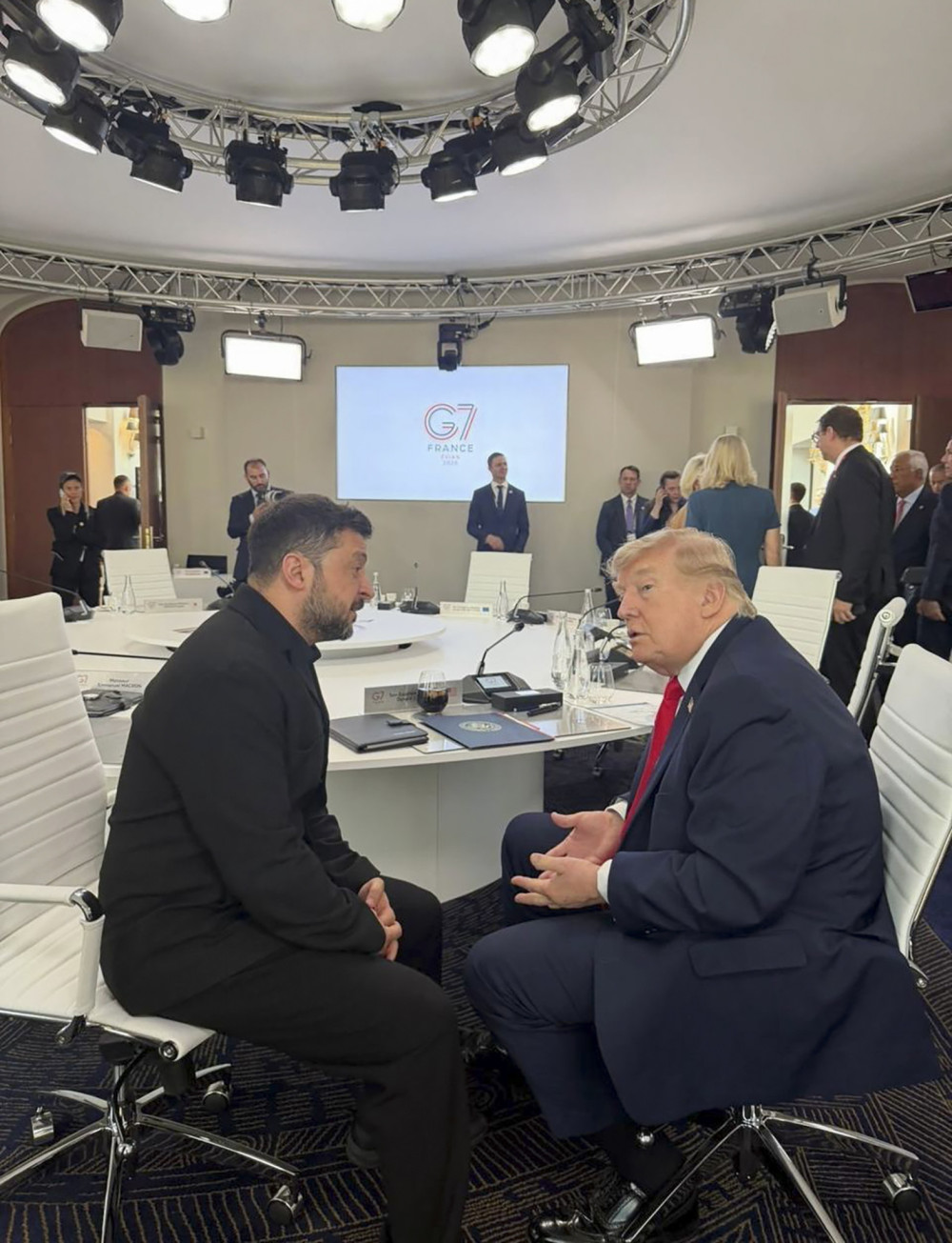 Σύνοδος G7: Συνάντηση Τραμπ-Ζελένσκι με επίκεντρο την Ουκρανία
