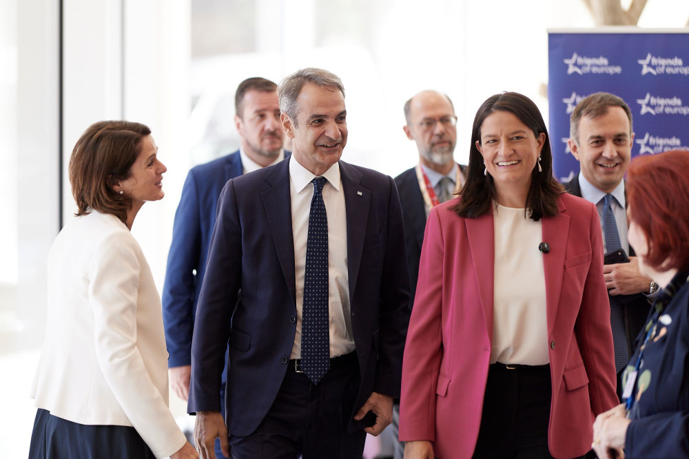 Κάν’ το όπως η Ελλάδα και στις συλλογικές διαπραγματεύσεις