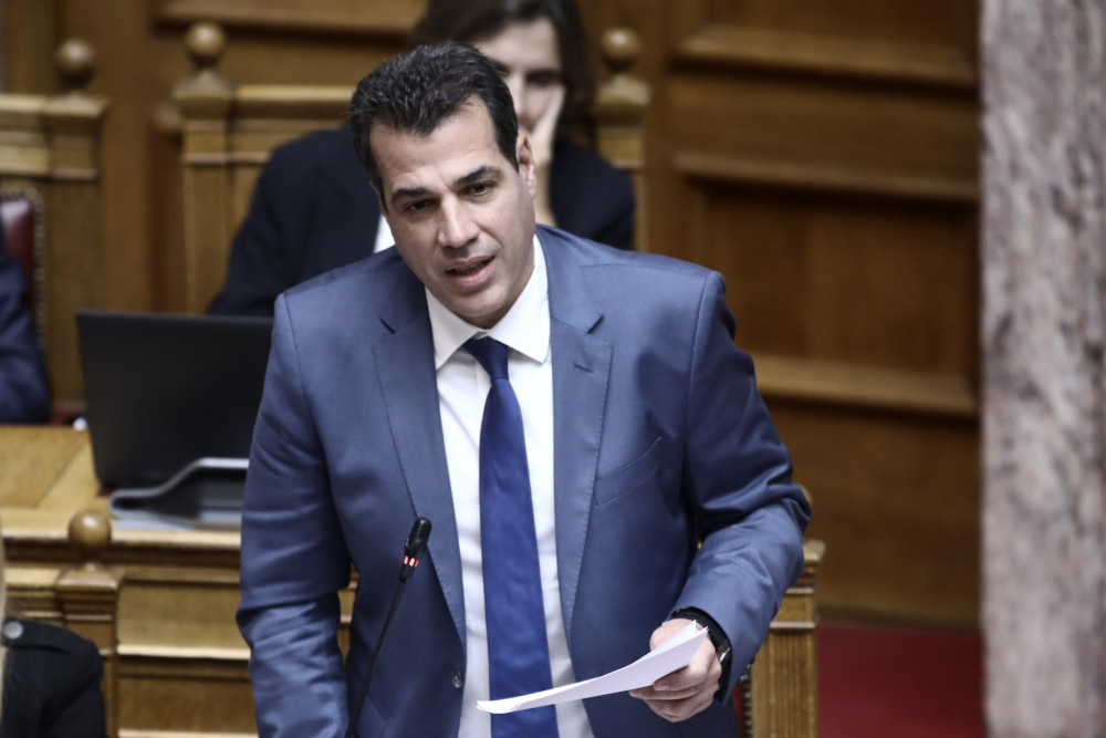 Θάνος Πλεύρης σε Κυριάκο Βελόπουλο-Δημήτρη Νατσιό: Είστε υπέρ ή όχι της δημιουργίας Κόμβων Επιστροφής εκτός ΕΕ