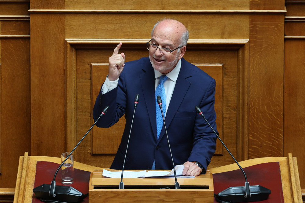«Καρφιά» Φλωρίδη σε Ανδρουλάκη: Συμφωνείτε με διατάξεις αλλά δεν ψηφίζετε - Η βελόνα θα πάει προς τα κάτω
