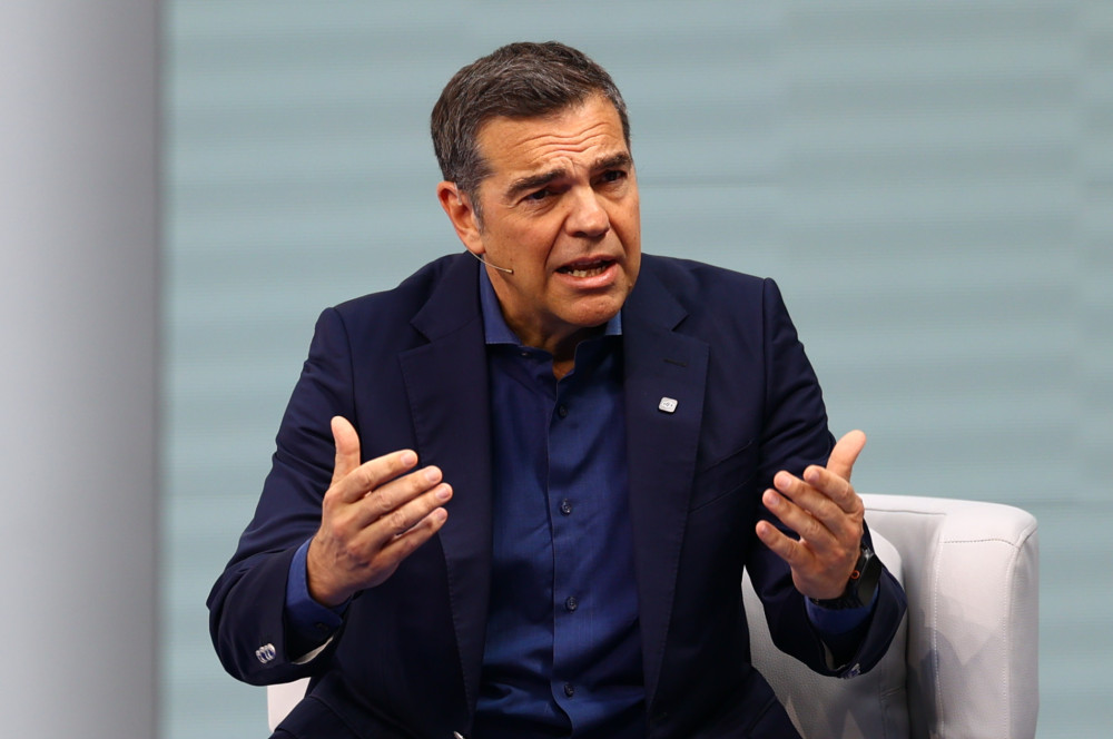 Ανδρουλάκης-Τσίπρας μοιράζουν δωρεάν… εισιτήρια για τα μέσα μεταφοράς – πλειοδοσία υποσχέσεων
