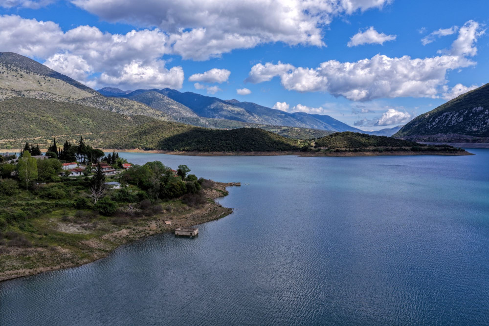 Σε δημόσια διαβούλευση η πρώτη Εθνική Στρατηγική για τα Ύδατα - Τρεις πυλώνες για το μέλλον του νερού