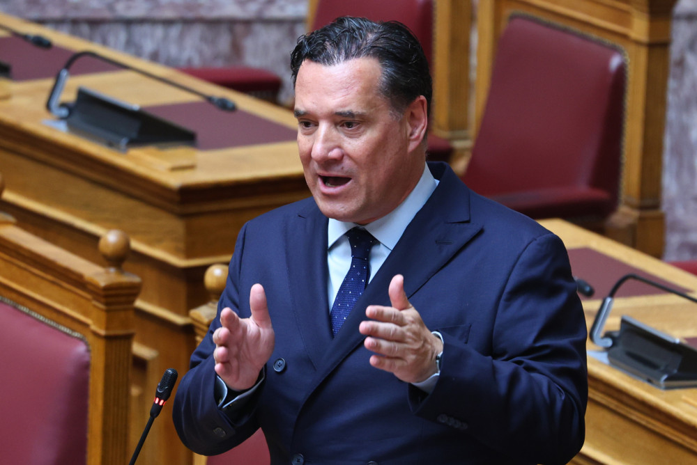 Κατηγορηματικός Άδωνις Γεωργιάδης: «Φαντασιώσεις θερινής νυκτός» τα σενάρια περί αλλαγής ηγεσίας της ΝΔ