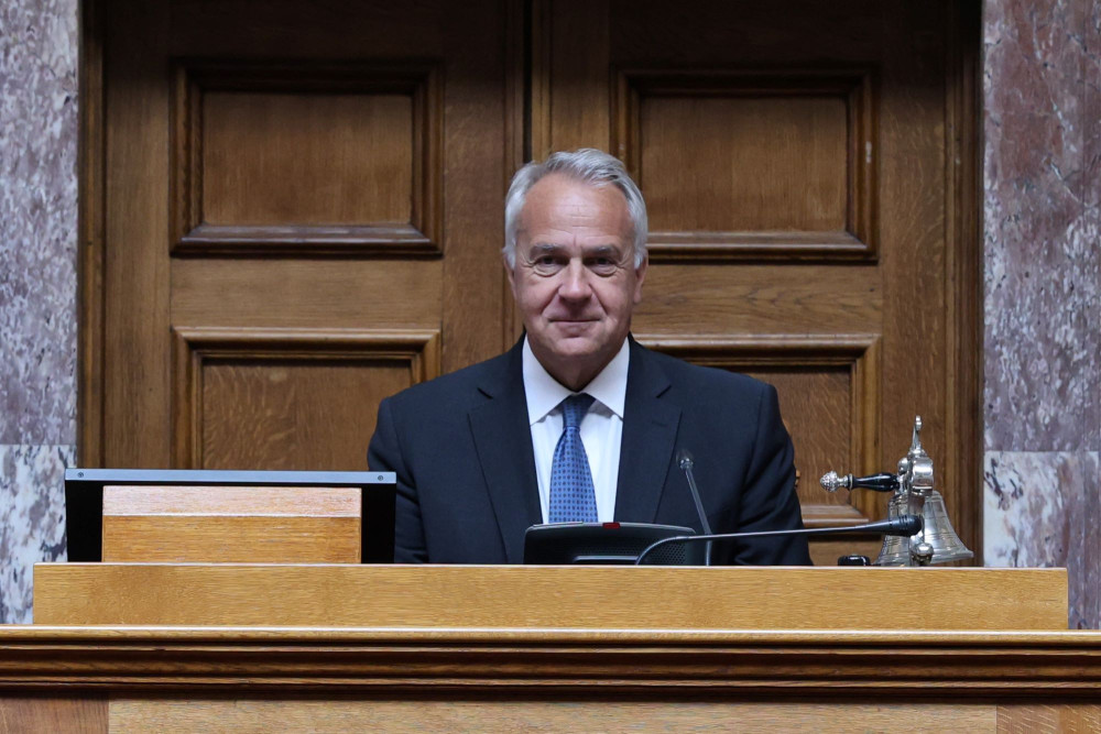 Με διακομματικό προεδρείο η Επιτροπή Αναθεώρησης του Συντάγματος: πρόεδρος ο Μάκης Βορίδης