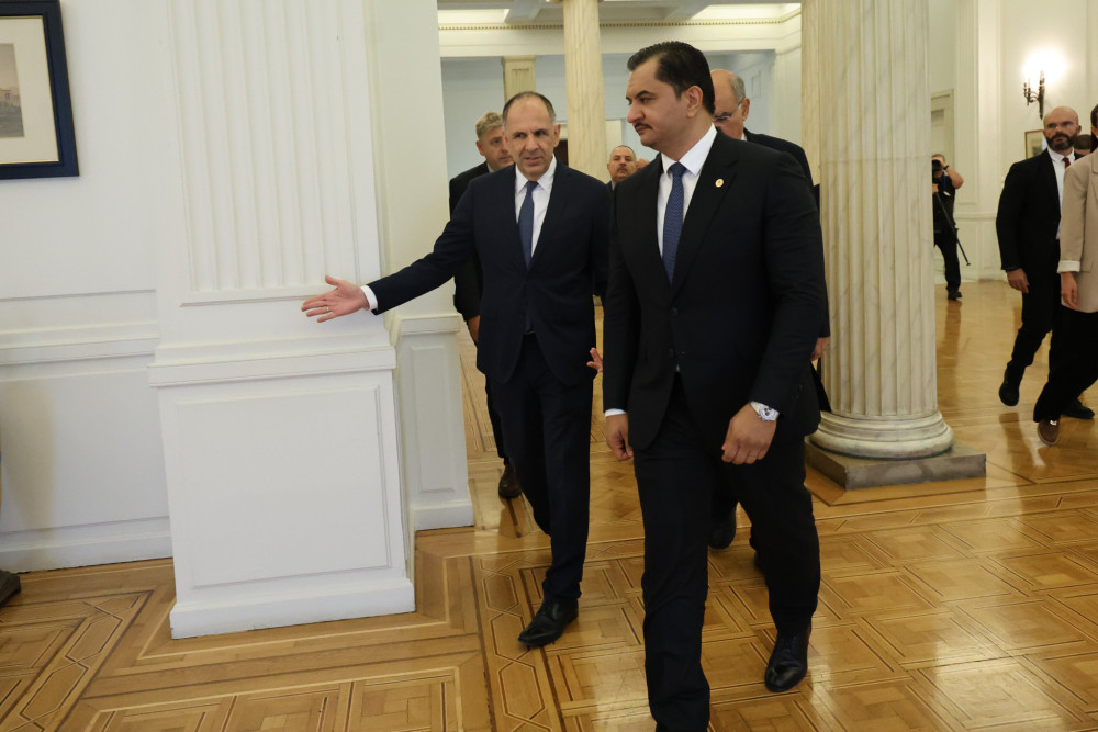 Διπλωματικές πηγές: Σημαντική επανεκκίνηση σχέσεων Αθήνας-Βεγγάζης με αιχμή ΑΟΖ και μεταναστευτικό