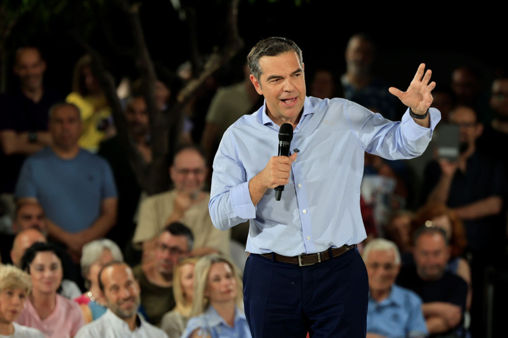 Αλέξης Τσίπρας: το… κάλπικο χαμόγελο της «Τζοκόντας»