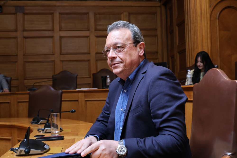 ΣΥΡΙΖΑ σε κατάσταση διάλυσης: Εκκαθαρίσεις Φάμελλου, τελεσίγραφο Πολάκη και η βαριά σκιά του Τσίπρα (video)