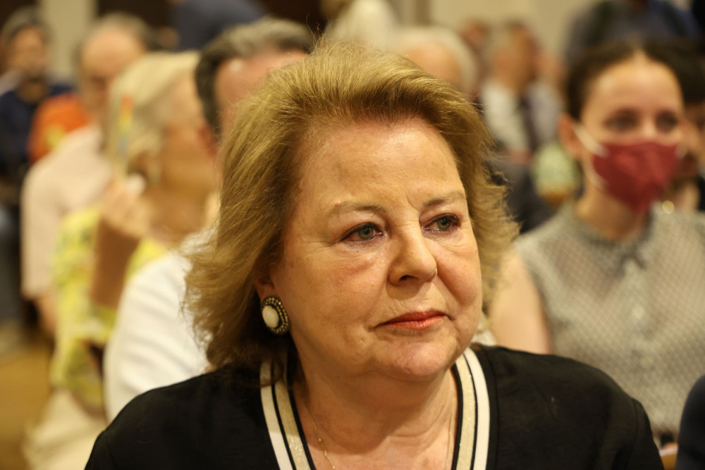 Βουλαρίνος για Κατσέλη: Όλοι στα πόδια του Τζοκόντου (video)