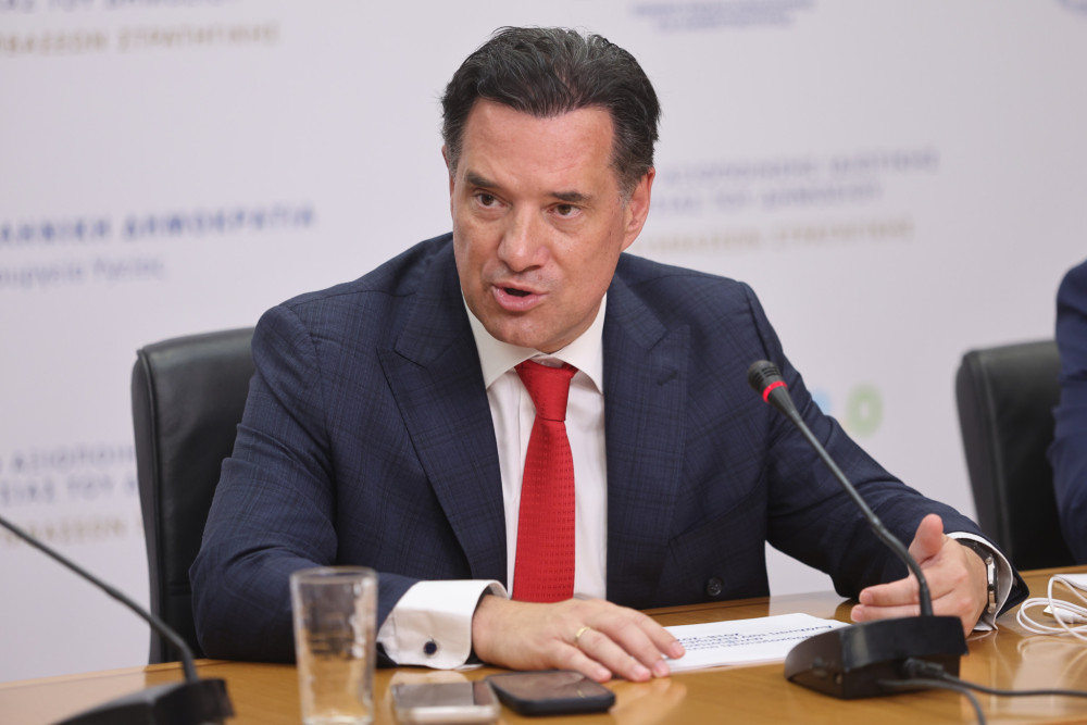 «Πολύ δεξιός μας βγαίνεις»: Η ατάκα Γεωργιάδη που έκλεψε την παράσταση στο live με τον Κασσελάκη