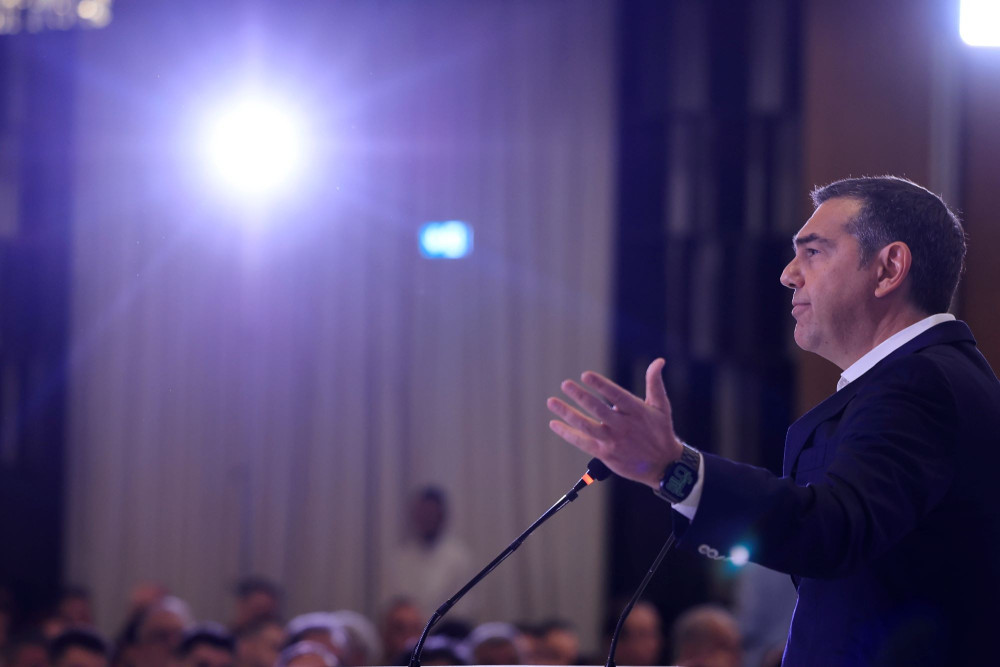 O Τσίπρας, η αλαζονεία και οι «πολιτικοί κύκλοι» των… άλλων