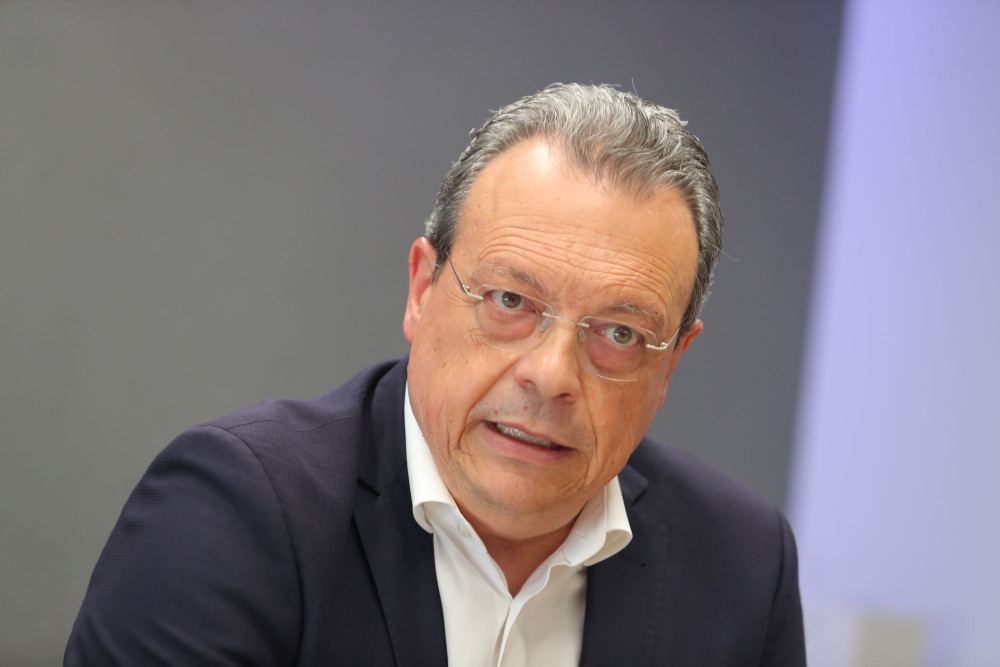 Μάνος Βουλαρίνος για τον Αλέξη Τσίπρα: Θα «χορέψει στο ταψί» τους πρώην συντρόφους του (video)