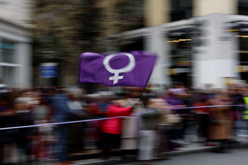 Η σιωπή-ντροπή του MeToo: 250.000 βιασμοί νεαρών κοριτσιών στη Βρετανία