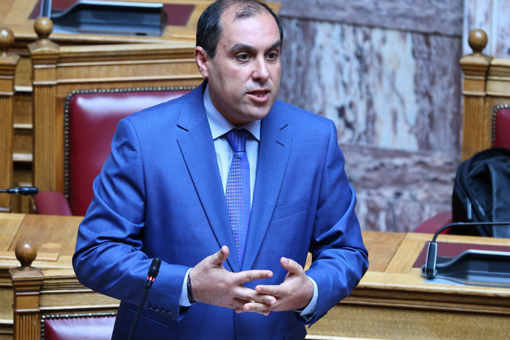 Κώστας Κατσαφάδος: Η φορολόγηση μερισμάτων θα έχει κόστος, ποιος θα πληρώσει το μάρμαρο; (video)