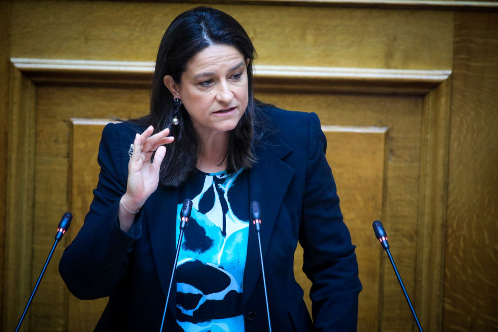 Νίκη Κεραμέως για τη δολοφονική επίθεση στη Θεσσαλονίκη: Ημέρα θλίψης για τη χώρα (video)
