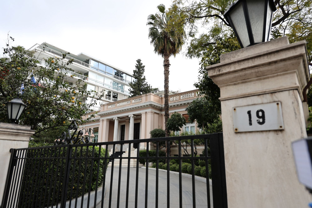 Στο Μαξίμου τη Δευτέρα εκπρόσωποι σούπερ μάρκετ για την ακρίβεια