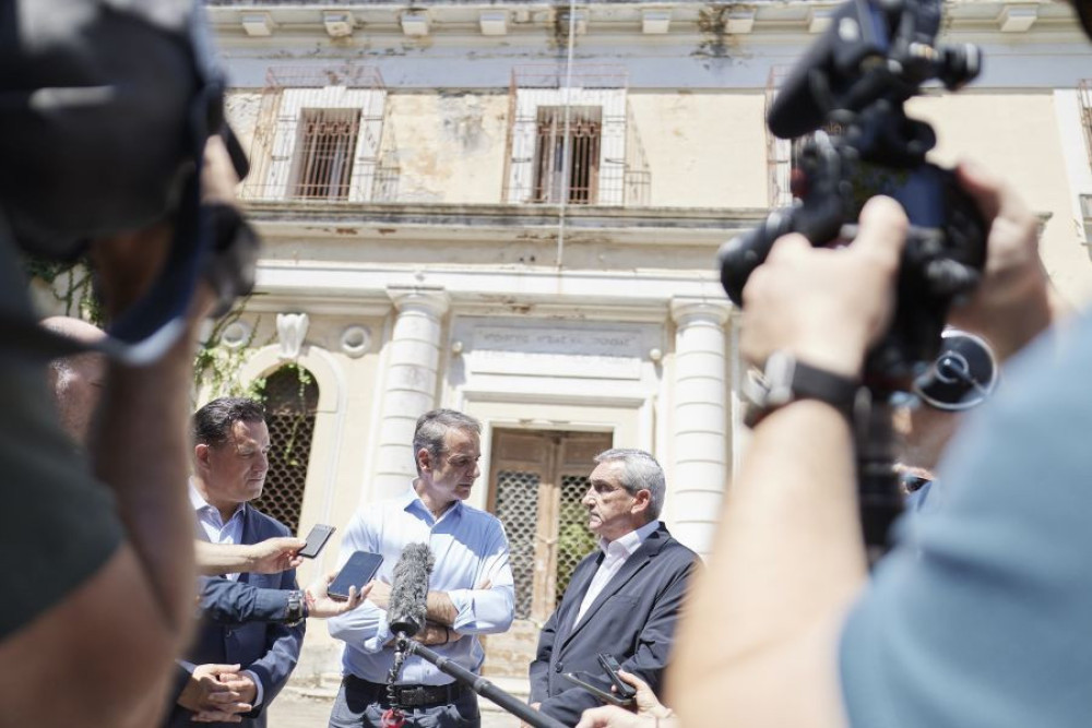 Κυριάκος Μητσοτάκης στη Ρόδο: Ανθεκτικός ο τουρισμός στα Δωδεκάνησα παρά τις διεθνείς πιέσεις (video)