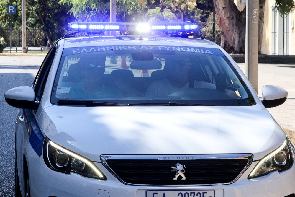 Πειραιάς: Βίντεο-ντοκουμέντο από επίθεση με τρίαινα για μια θέση στάθμευσης