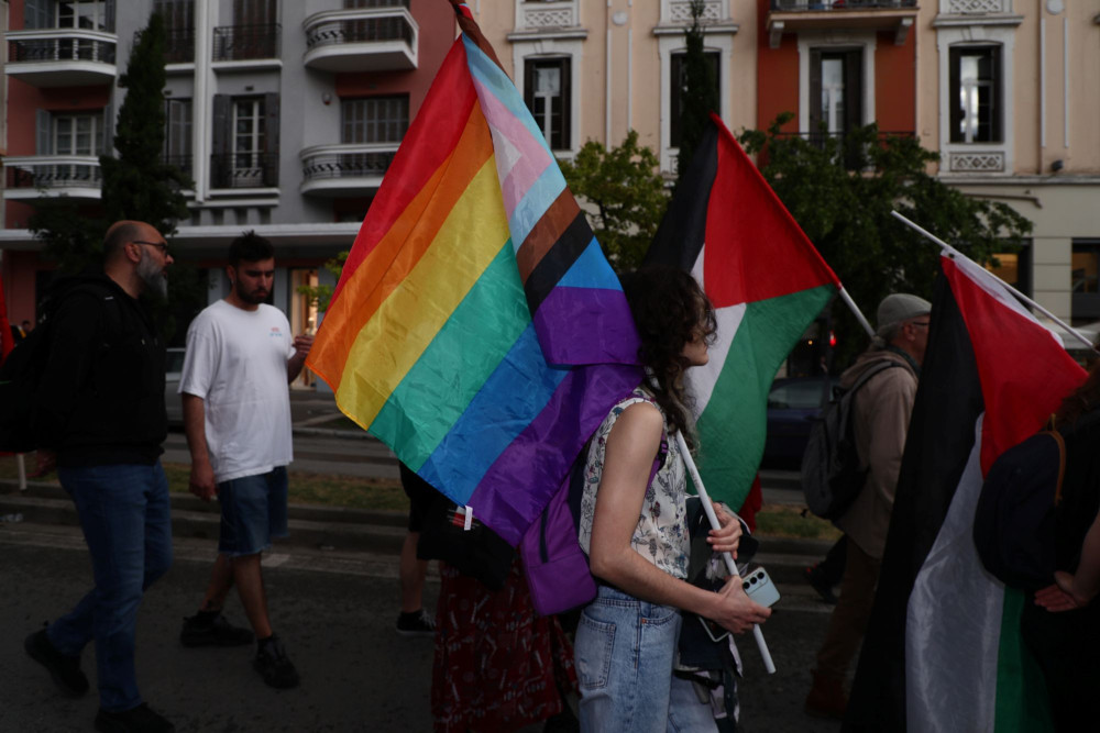 Ζαχαρός για παλαιστινιακές σημαίες στο Pride: Να πάνε στην Παλαιστίνη (video)
