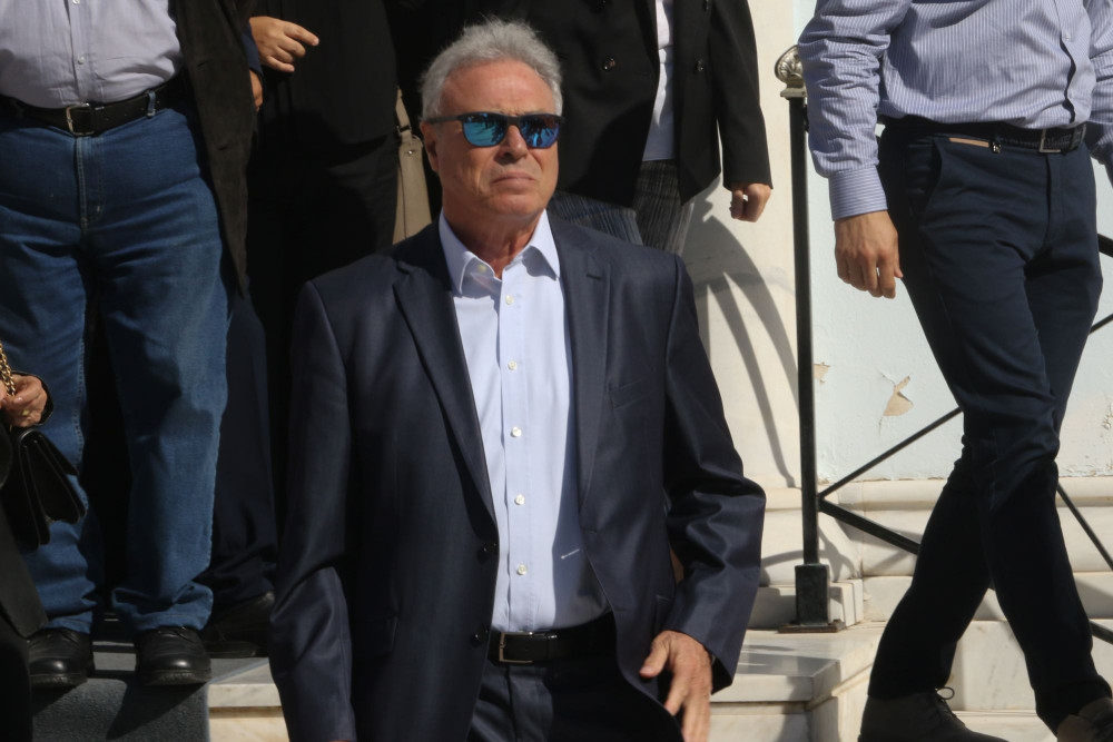 Εχει μείνει μόνο το θυμωμένο ύφος της Αυριανής
