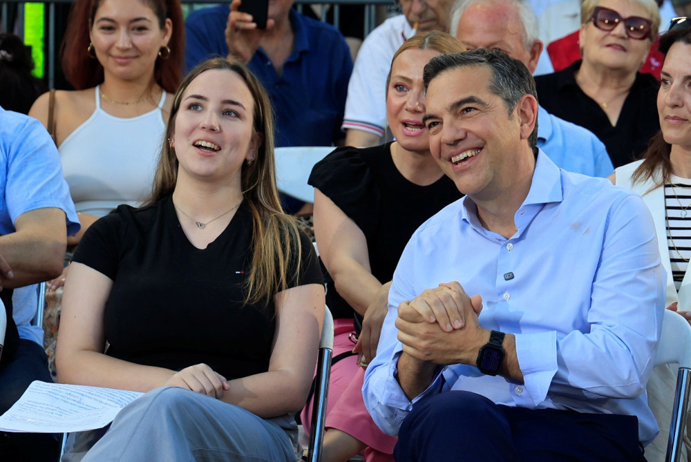 Βουλωμένο γράμμα διαβάζει...