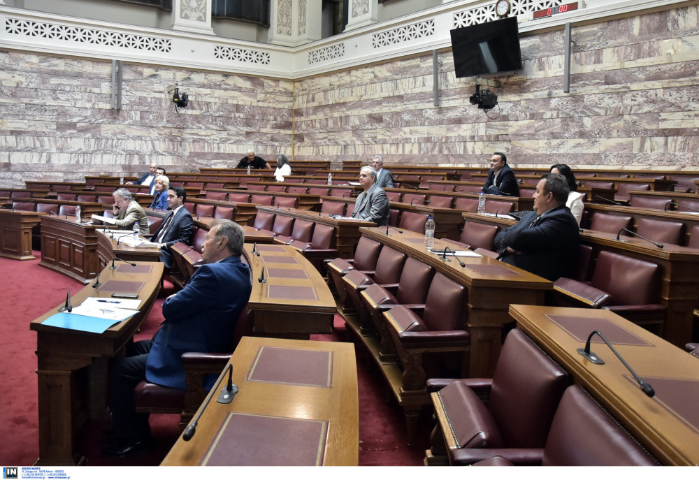 Απέρριψε η Επιτροπή Θεσμών τα αιτήματα για νέα κλήση Δημητριάδη και Ντίλιαν