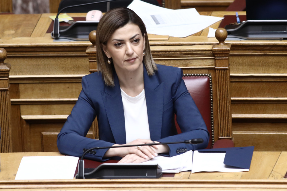 Ειρήνη Αγαπηδάκη: Ο αυτοτραυματισμός των νέων αυξάνεται όταν κλείνουν τα σχολεία