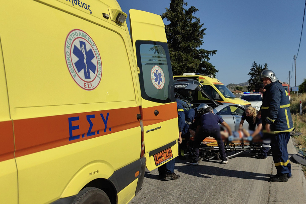 Τραγωδία στη Χαλκιδική: νεκροί γονείς και βρέφος σε τροχαίο με βυτιοφόρο - Δύο σοβαρά τραυματίες