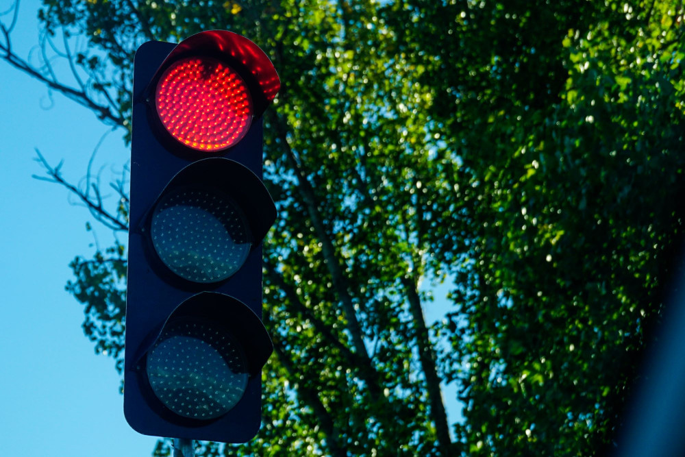 Το επόμενο 10ήμερο οι νέες 388 κάμερες για κόκκινους σηματοδότες (video)