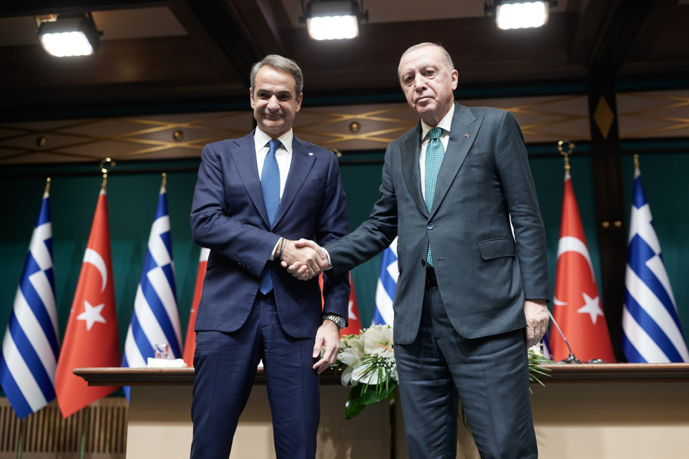 Στο δείπνο για τους ηγέτες του ΝΑΤΟ Κυριάκος Μητσοτάκης και Μαρέβα - Τους υποδέχτηκε ο Ρετζέπ Ταγίπ Ερντογάν (video)