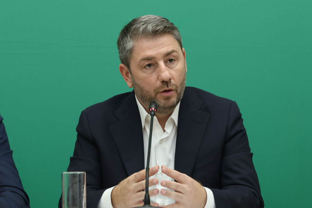 Ανδρουλάκης: και υπεύθυνος και… κοστολογημένος - Δεν βγαίνουν όμως τα νούμερα