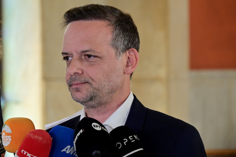 Τους έκανε... φόντο