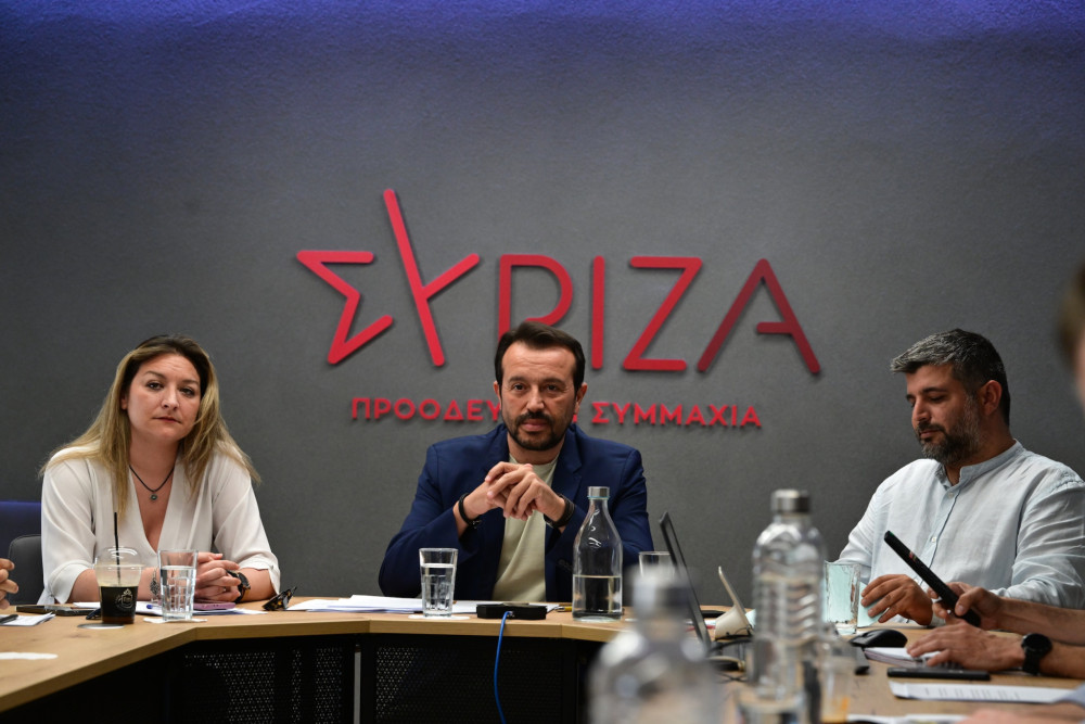 Επίθεση Παππά στον Τσίπρα: Πώς γίνεται να είσαι αριστερός και να θέλεις τα μη κρατικά ΑΕΙ; (video)